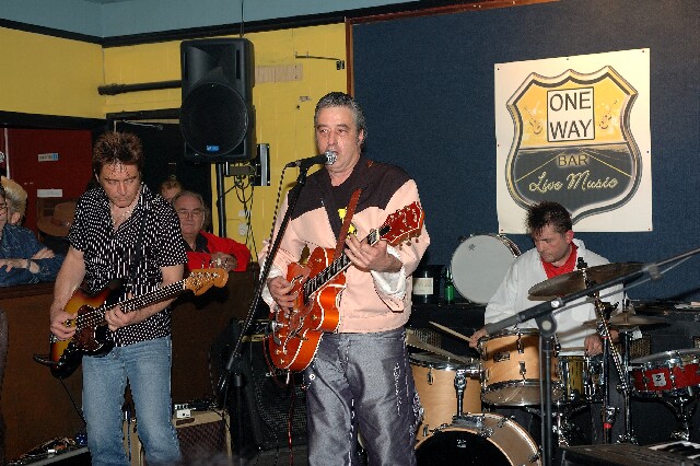 min 2006 11 17 one way 177